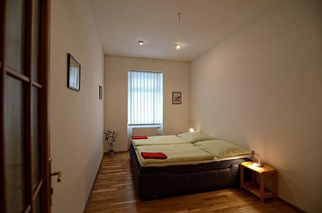 Apartments Karlin Prag